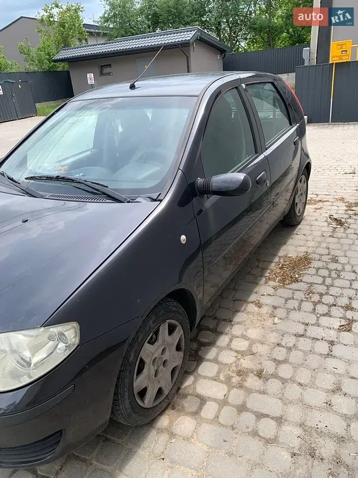 Fiat Punto 2004 photo 3
