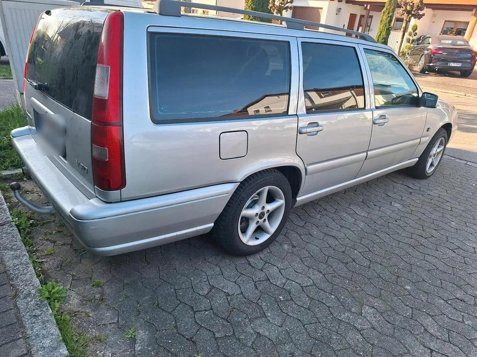 Volvo V70