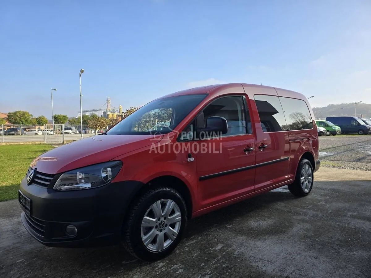 Volkswagen Caddy 2012 photo 2