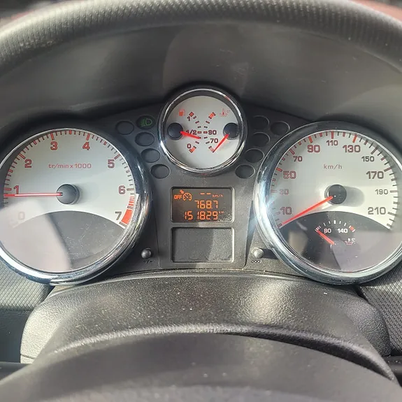 Peugeot 207 2008 photo 5