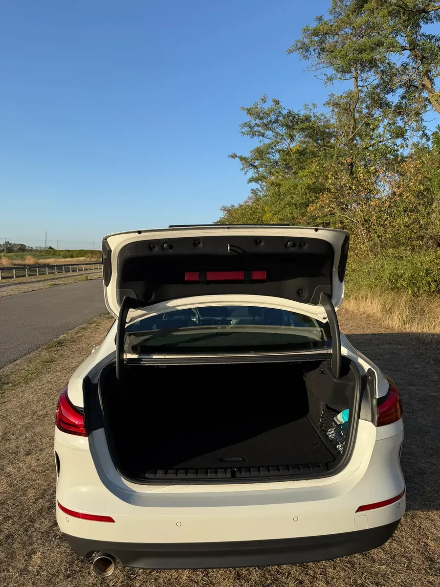 BMW 2 Series 2023 photo 3