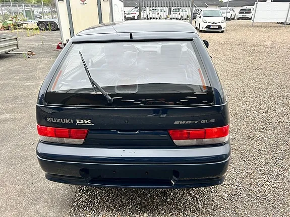Suzuki Swift 1999 photo 3