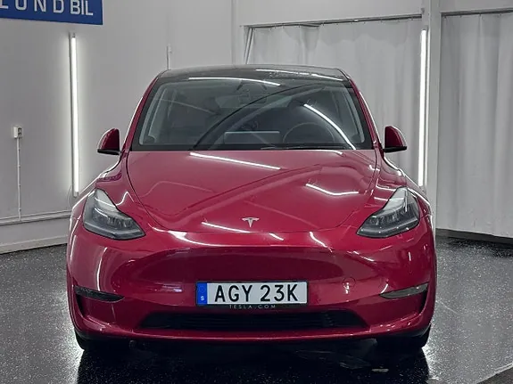 Tesla Model Y 2022 photo 2