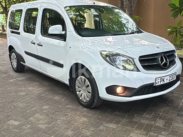 Mercedes-Benz Eqa 2015 photo 5