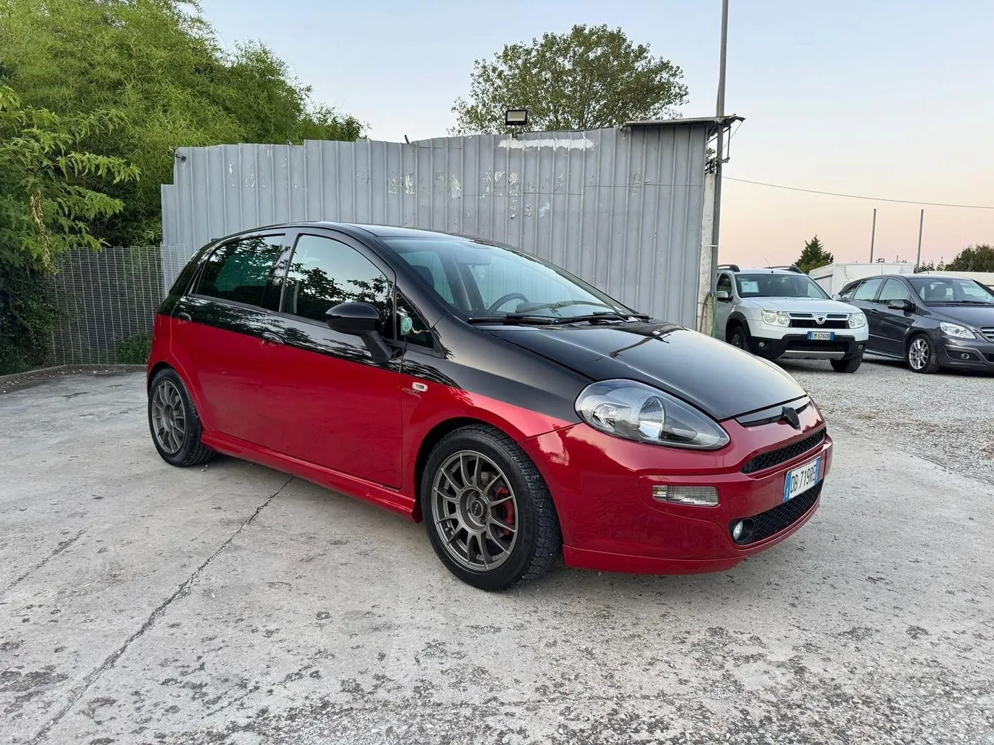 Fiat Grande Punto 2006 photo 2