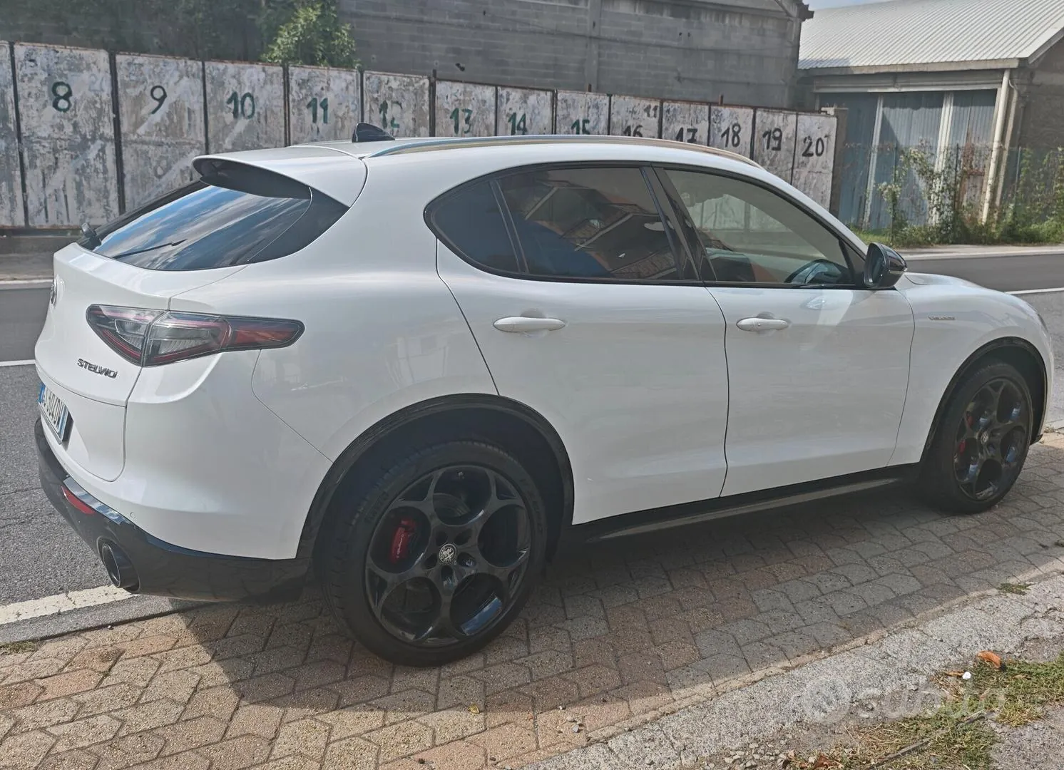 Alfa Romeo Stelvio 2023 photo 3