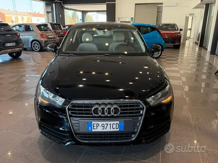 Audi A1 2013 photo 2