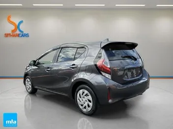 Toyota Aqua 2018 photo 3