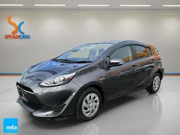 Toyota Aqua 2018 photo 4