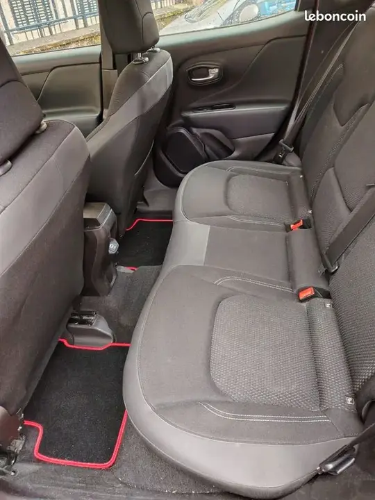 Jeep Renegade 2019 photo 4
