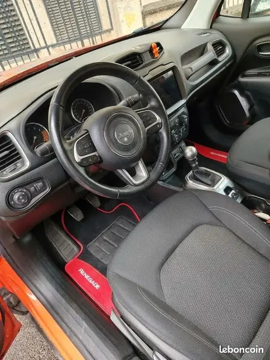 Jeep Renegade 2019 photo 2
