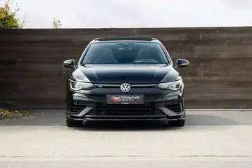 Volkswagen Golf 2023 photo 2