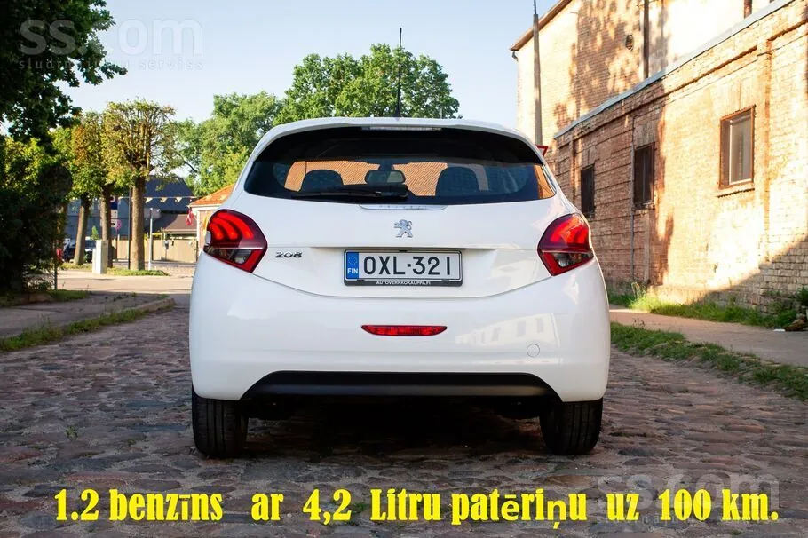 Peugeot 208 2018 photo 4