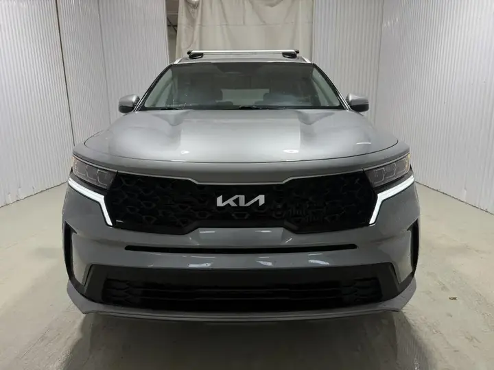 Kia Sorento 2022 photo 2