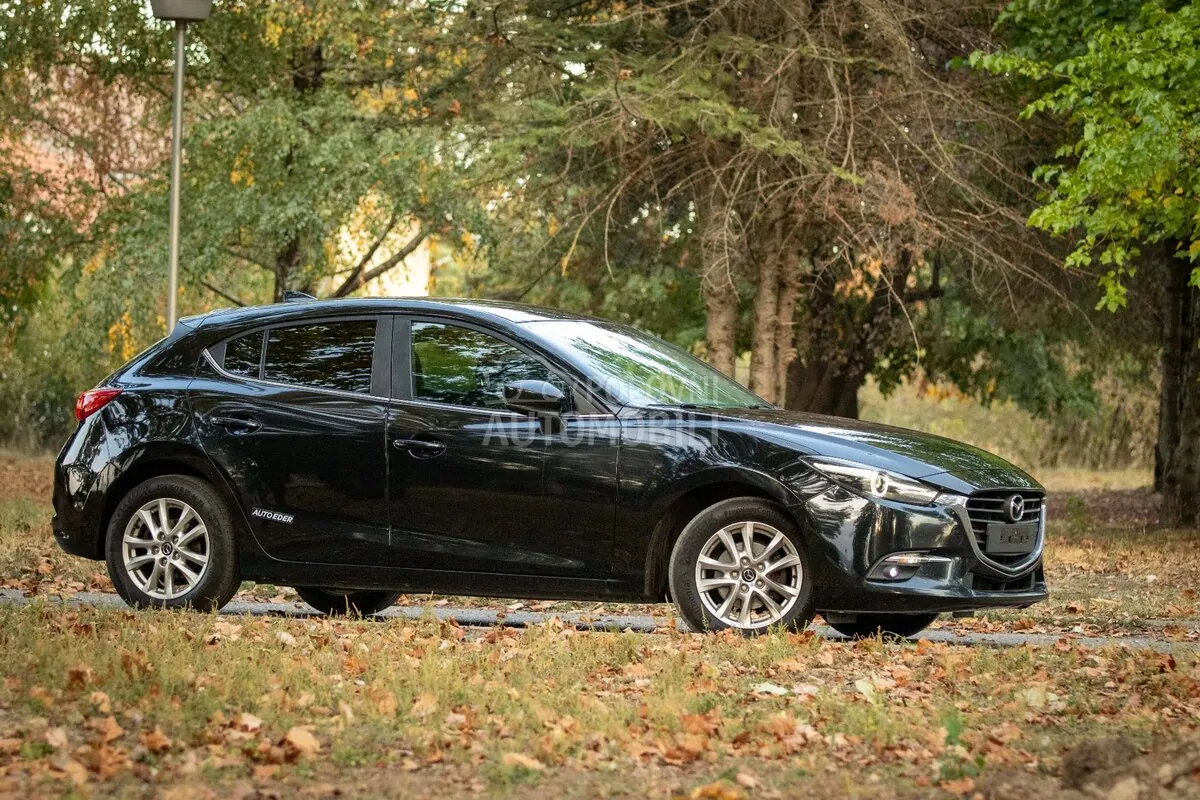 Mazda 3 2017 photo 3