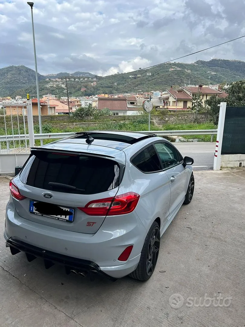 Ford Fiesta 2019 photo 3
