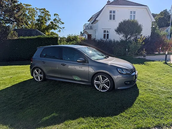 Volkswagen Golf Vi 2012 photo 2