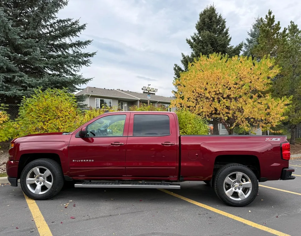 Chevrolet Silverado 2016 photo 2