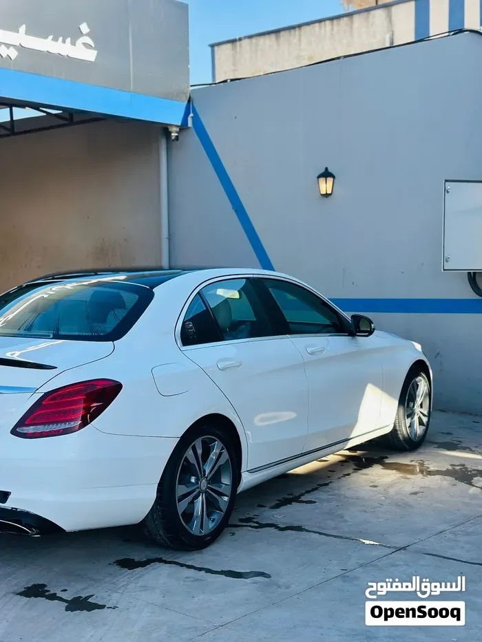 Mercedes-Benz C-Class 2016 photo 3