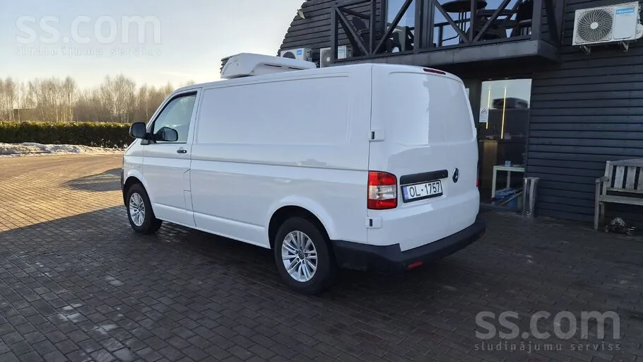 Volkswagen Transporter 2012 photo 5