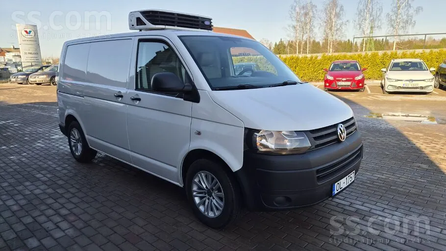 Volkswagen Transporter 2012 photo 2