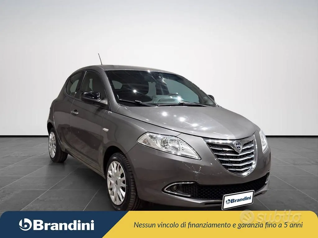 Lancia Ypsilon 2015 photo 4