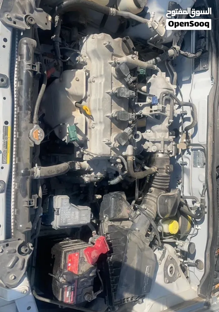 Nissan Sunny 2010 photo 2