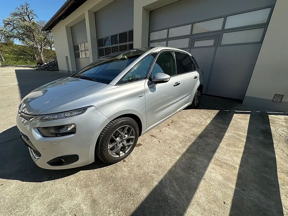 Citroen C4 Picasso 2015 photo 2
