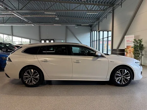 Peugeot 508 2021 photo 2