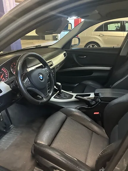 BMW 320D 2012 photo 4