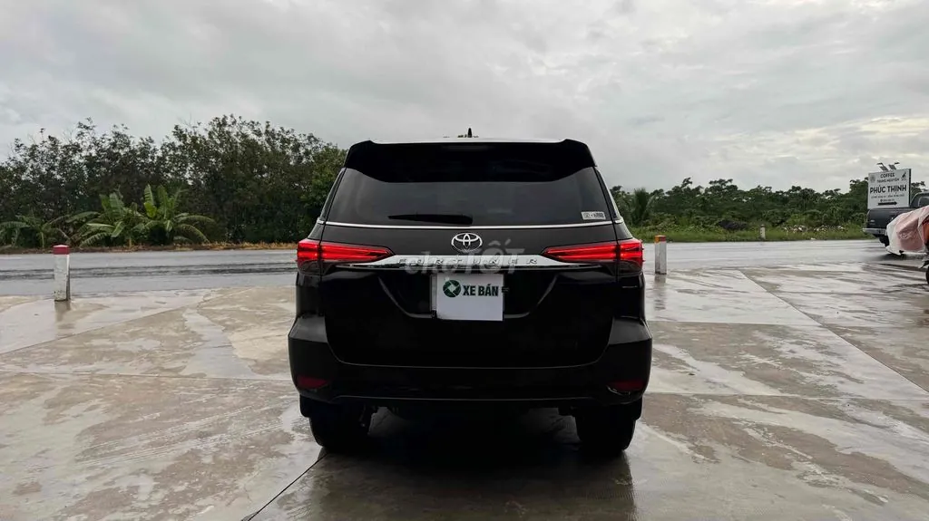 Toyota Fortuner 2019 photo 2