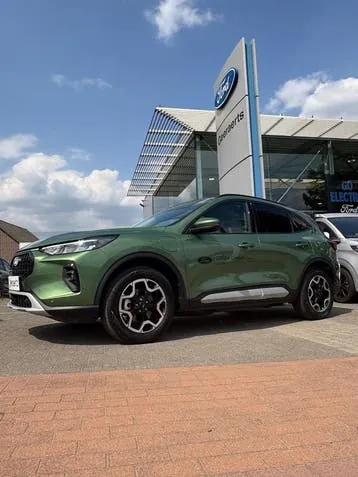 Ford Kuga 2025 photo 2