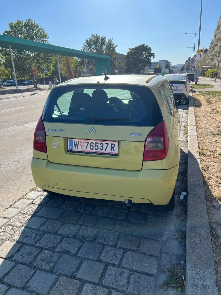 Citroen C2 2004 photo 2