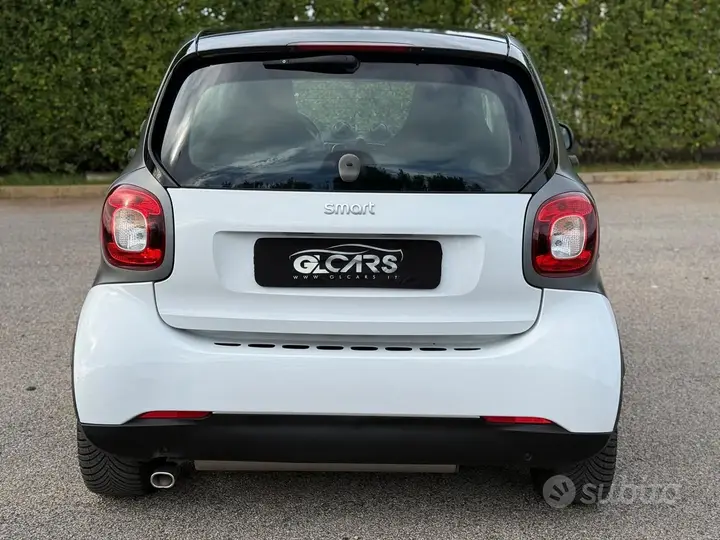 Smart Fortwo 2016 photo 4