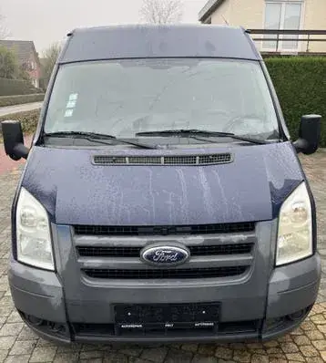Ford Transit 2011 photo 2