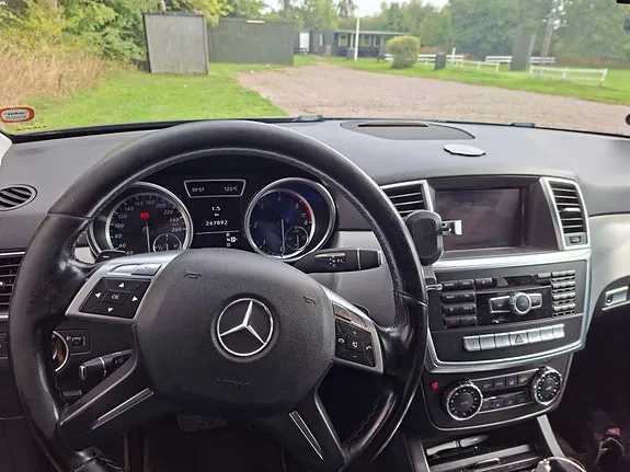 Mercedes-Benz Ml250 2012 photo 2