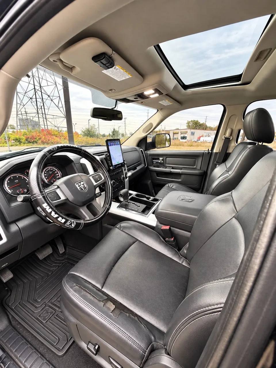 Ram 1500 2011 photo 3
