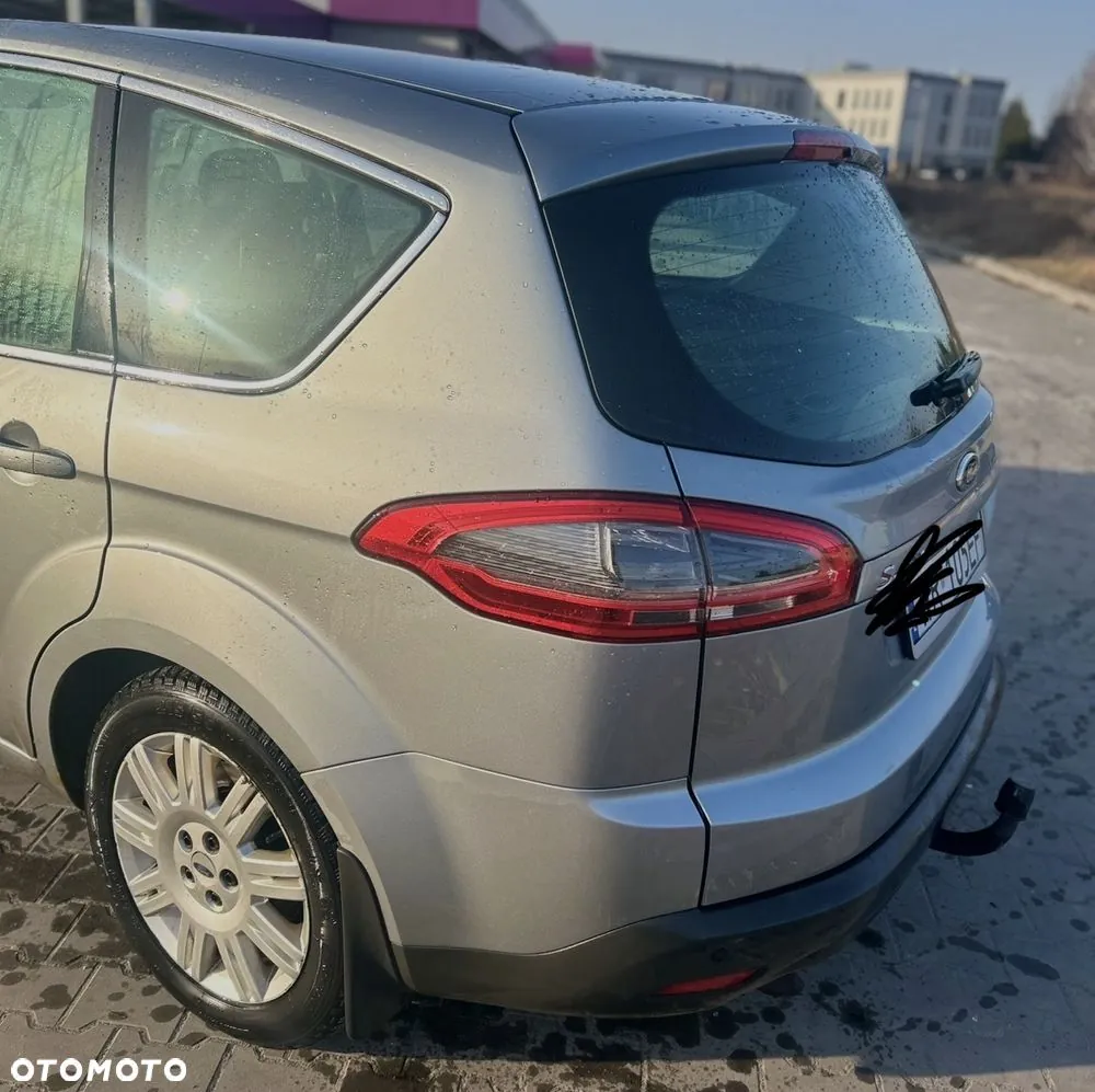 Ford S-Max 2010 photo 5