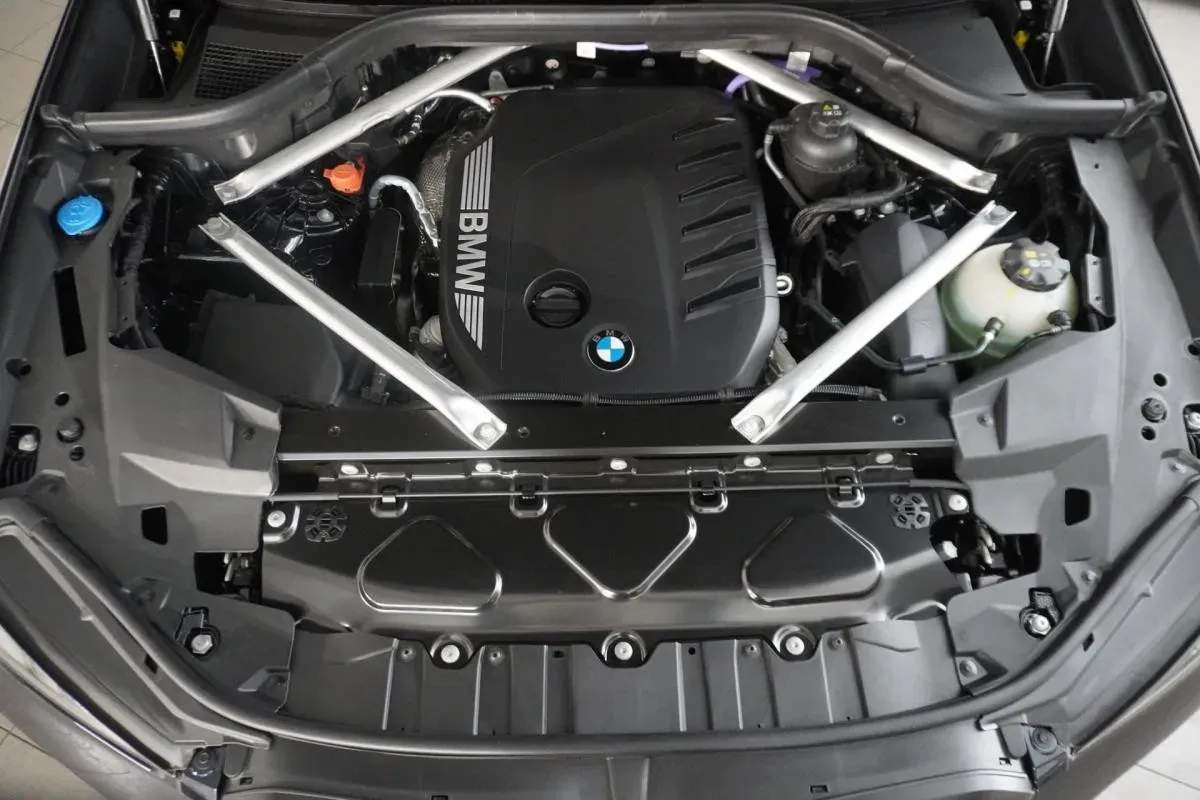 BMW X6 2025 photo 2