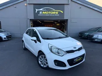 Kia Rio 2012 photo 2