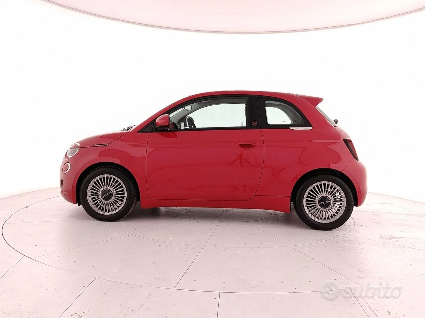 Fiat 500 Hybrid 2025 photo 4