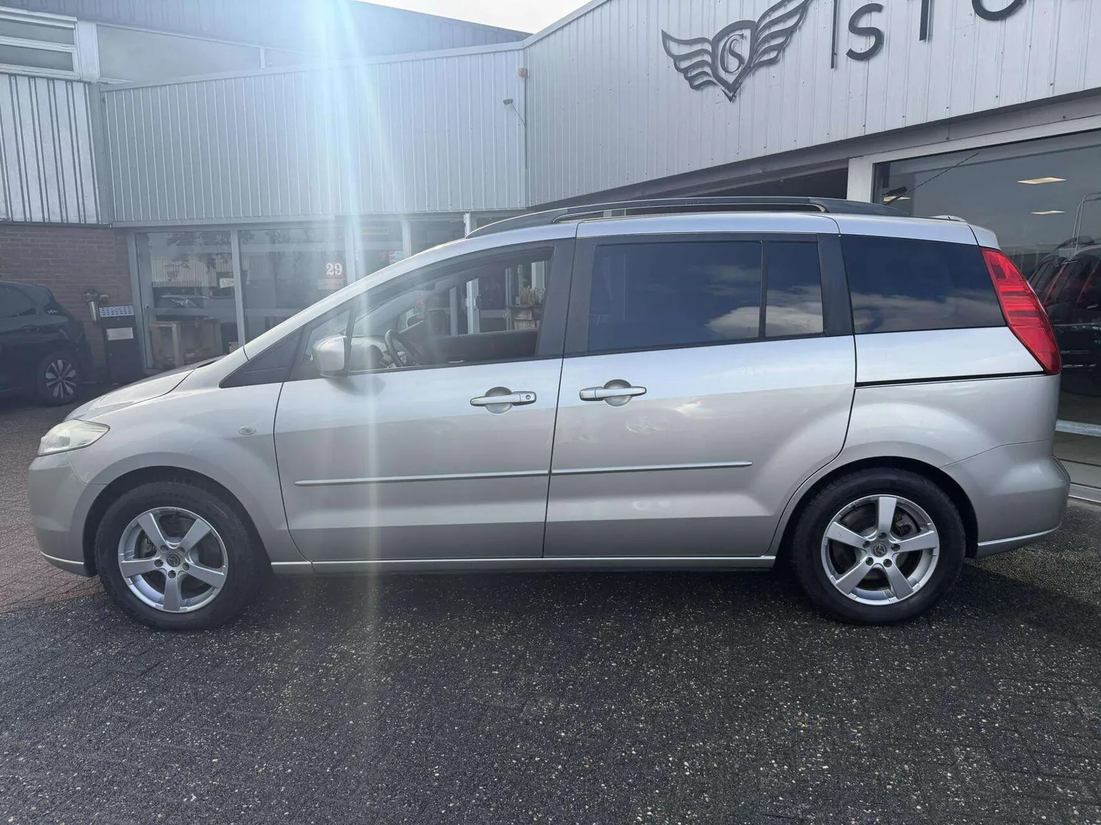 Mazda 5 2007 photo 2