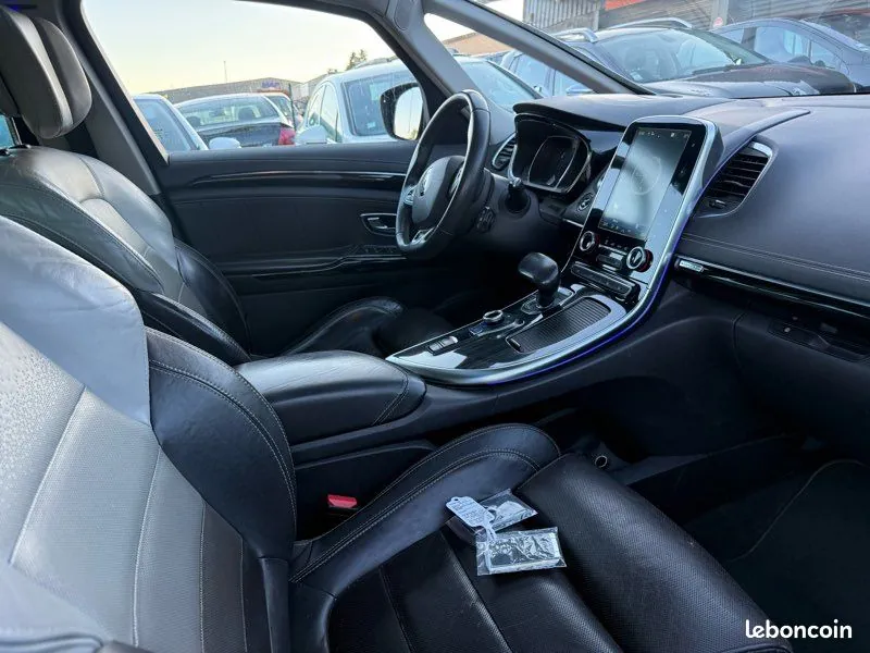 Renault Espace 2015 photo 5
