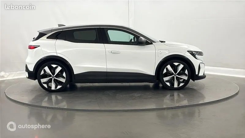 Renault Megane 2022 photo 4