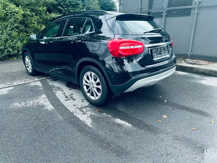 Mercedes-Benz Gla 2016 photo 3