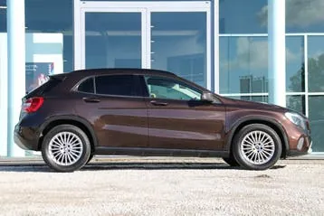 Mercedes-Benz Gla 2018 photo 3