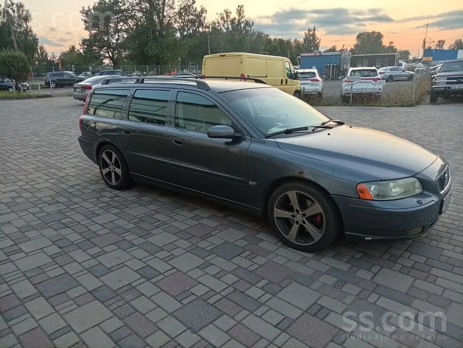 Volvo V70 2005 photo 3