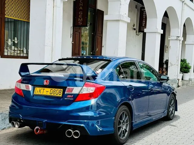 Honda Civic 2012 photo 3