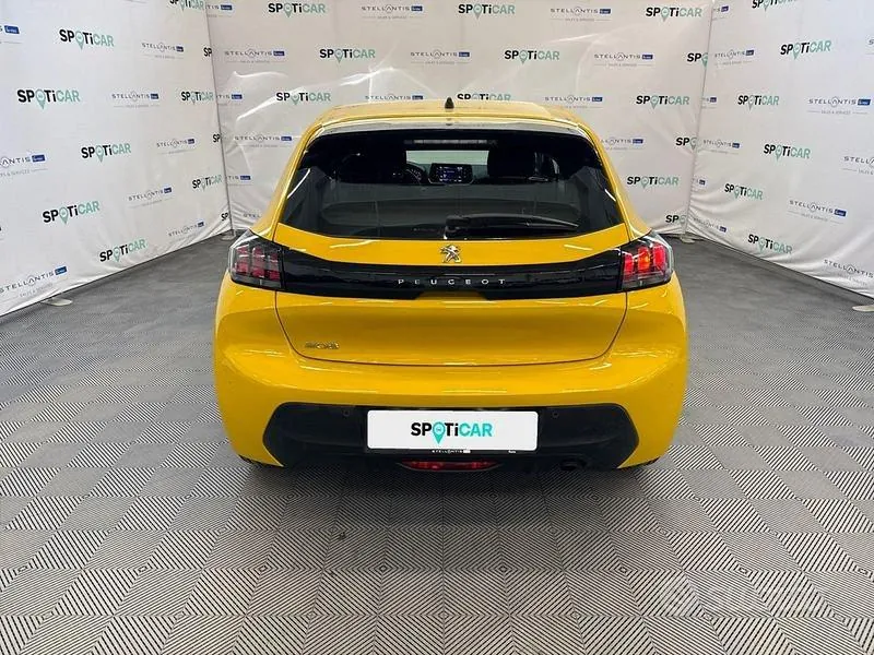 Peugeot 208 2023 photo 4