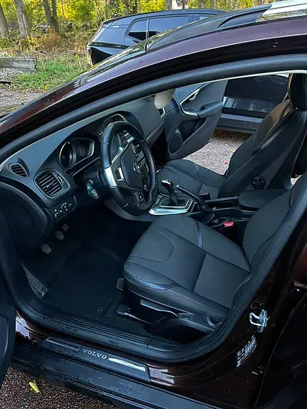 Volvo V40 Cross Country 2018 photo 5